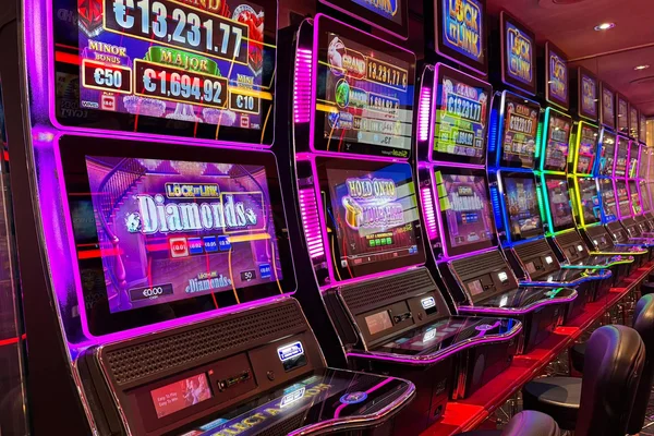 问鼎娱乐飞行员游戏